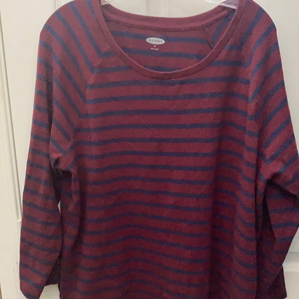 FINAL MARKDOWN Oversized old navy tee xl